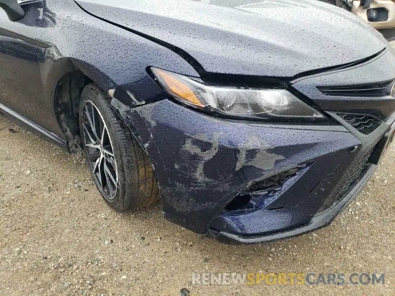 9 Photograph of a damaged car 4T1G11AK5MU603988 TOYOTA CAMRY 2021