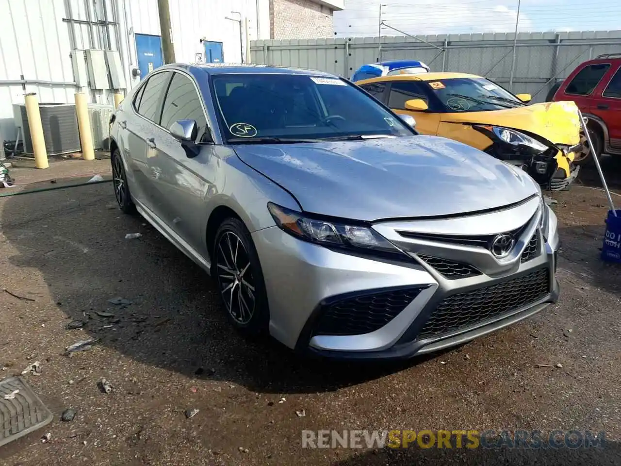 1 Photograph of a damaged car 4T1G11AK5MU604428 TOYOTA CAMRY 2021