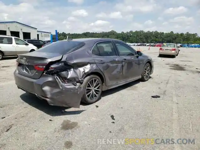 4 Photograph of a damaged car 4T1G11AK5MU615381 TOYOTA CAMRY 2021