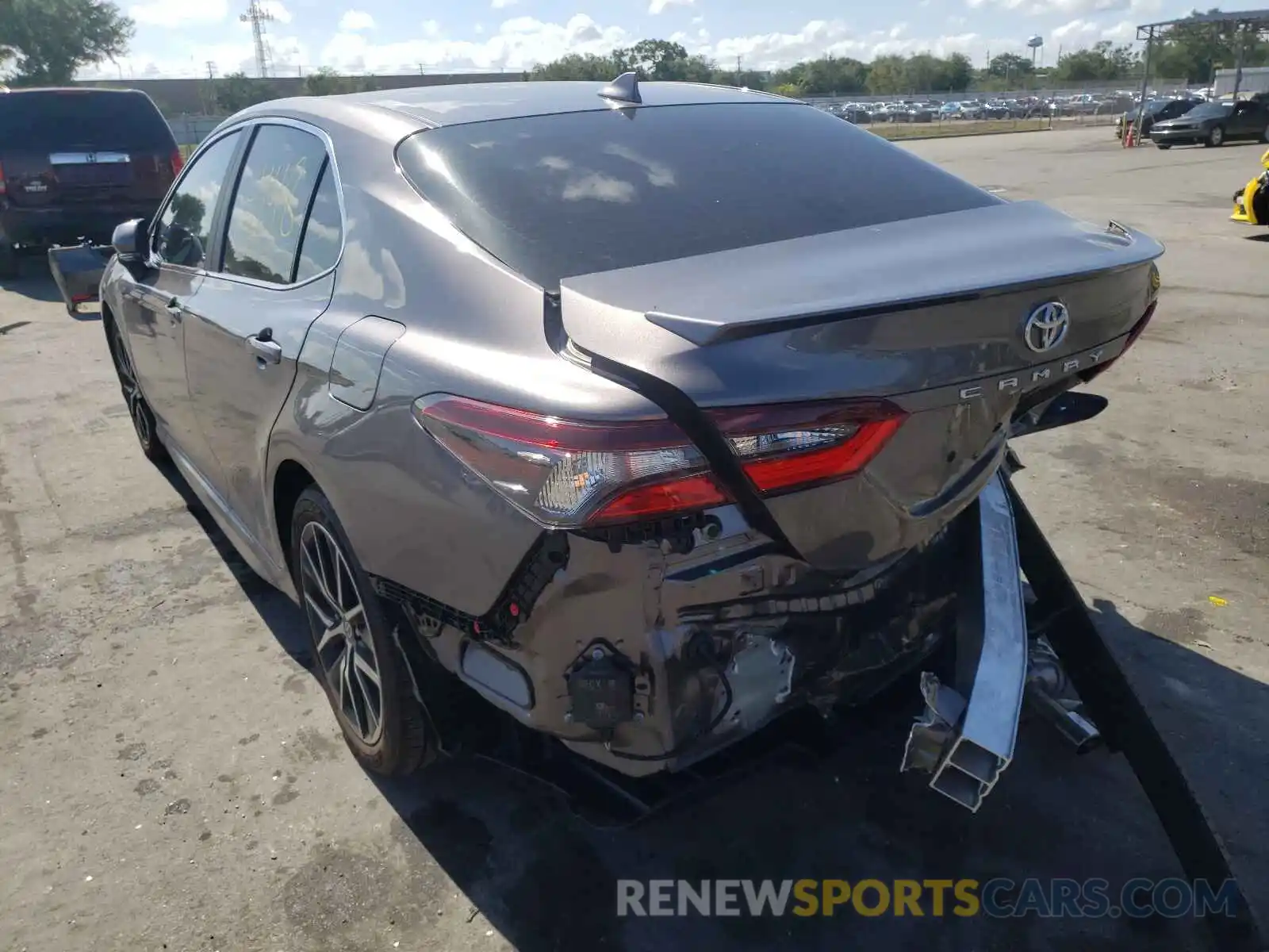 3 Photograph of a damaged car 4T1G11AK6MU405873 TOYOTA CAMRY 2021