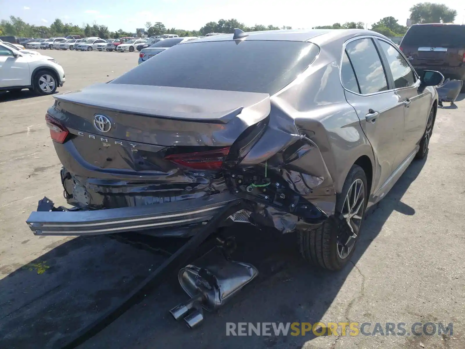 4 Photograph of a damaged car 4T1G11AK6MU405873 TOYOTA CAMRY 2021