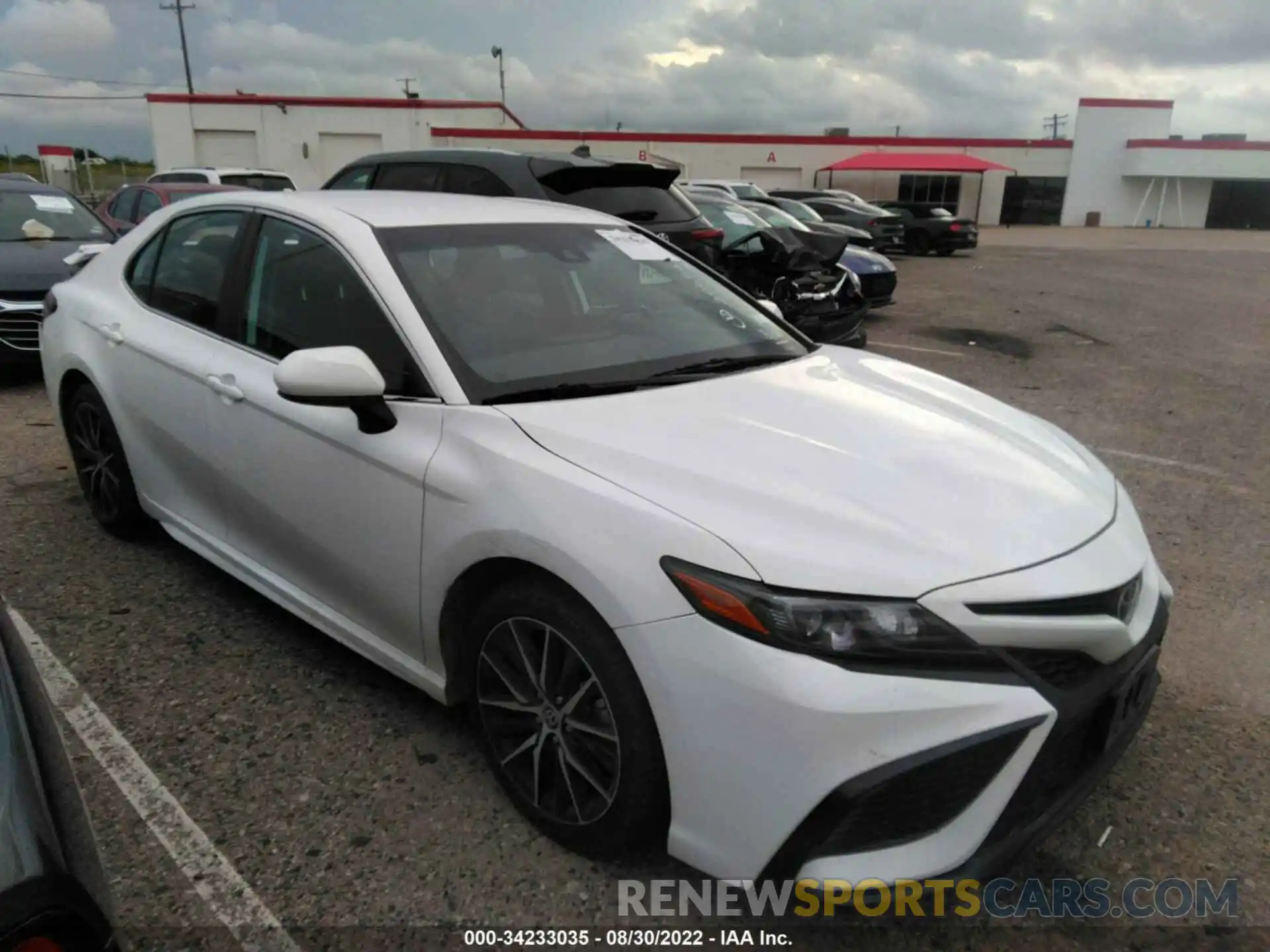 1 Photograph of a damaged car 4T1G11AK6MU407719 TOYOTA CAMRY 2021