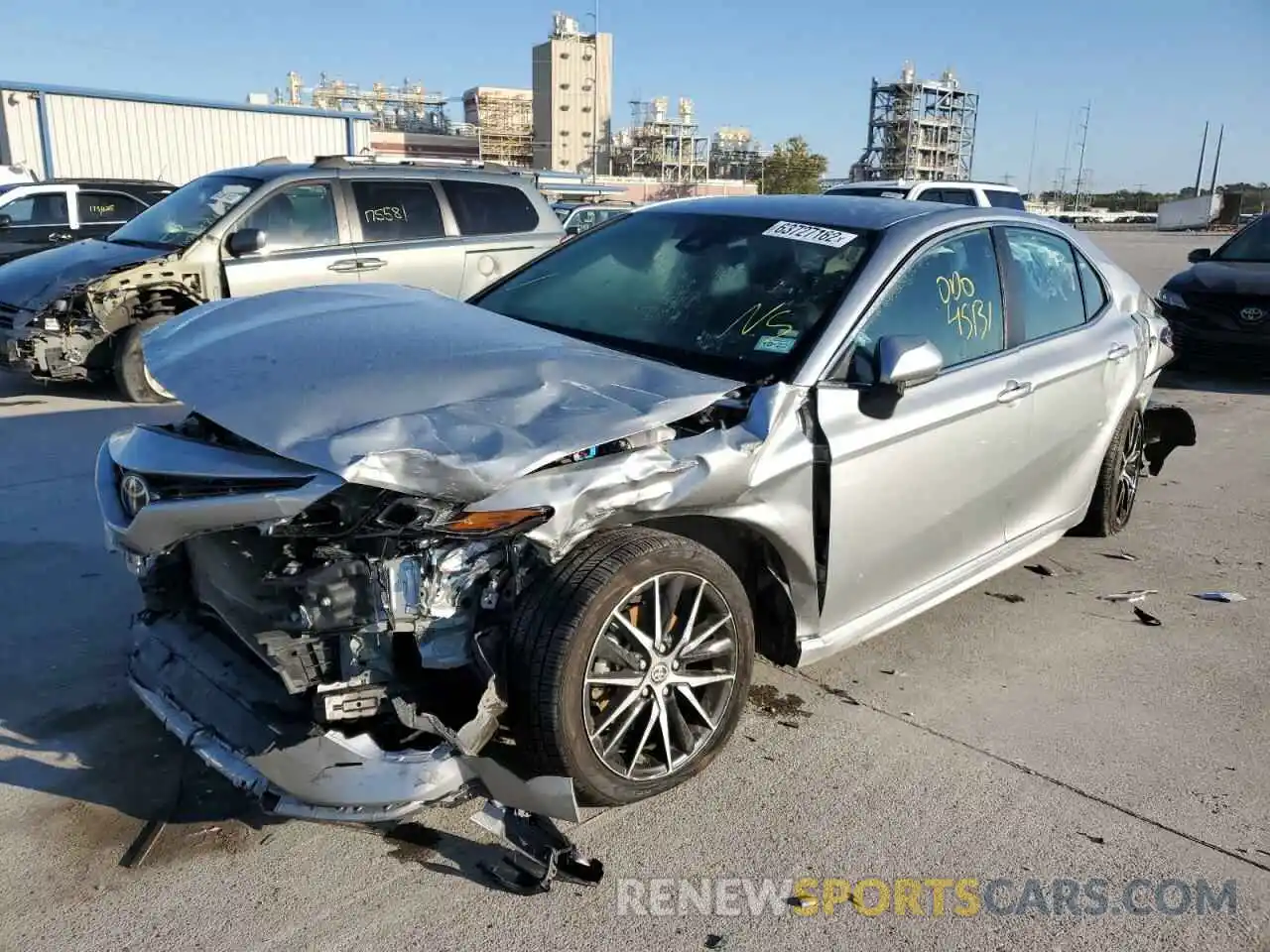 2 Photograph of a damaged car 4T1G11AK6MU408644 TOYOTA CAMRY 2021