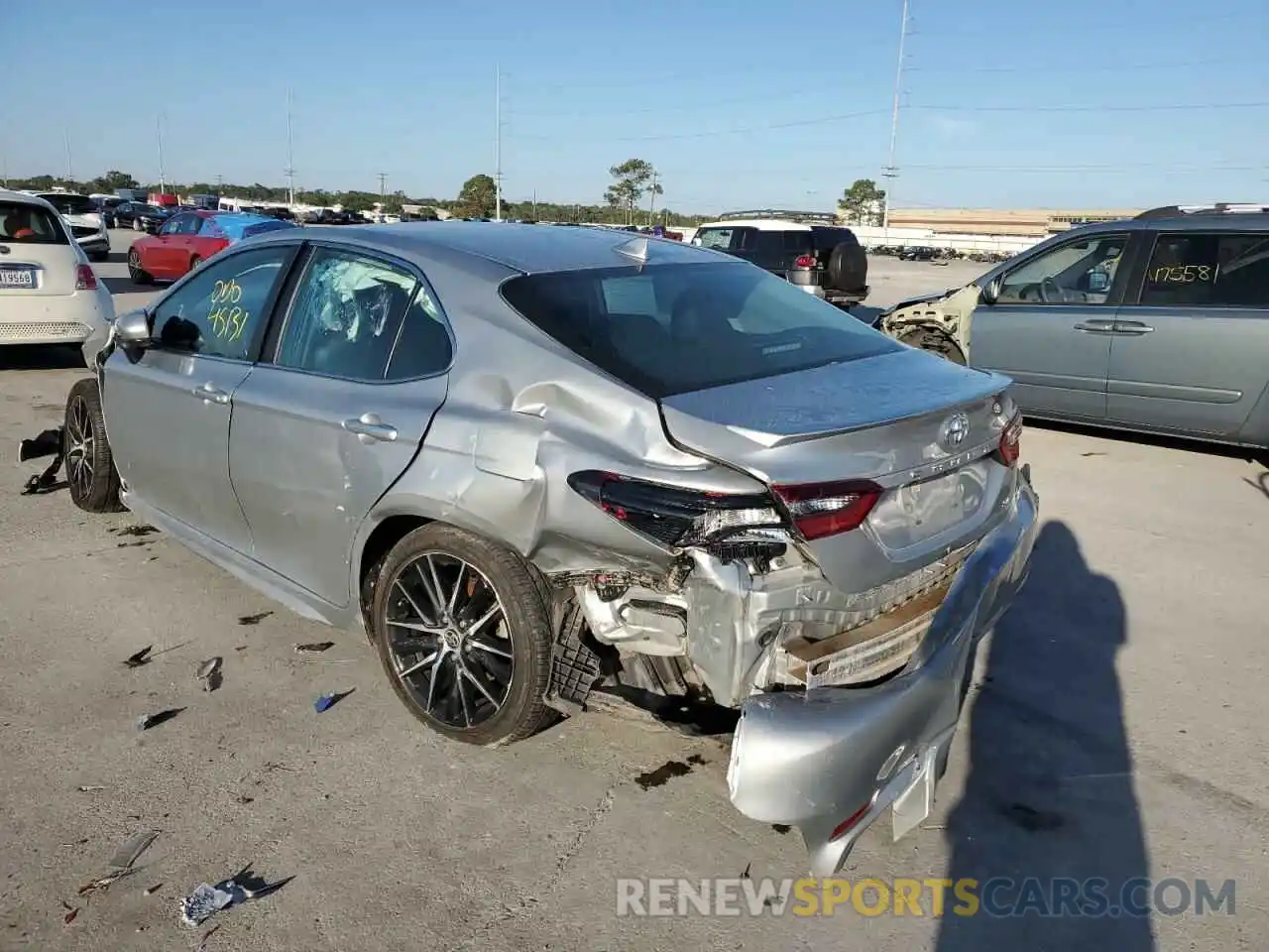 3 Photograph of a damaged car 4T1G11AK6MU408644 TOYOTA CAMRY 2021