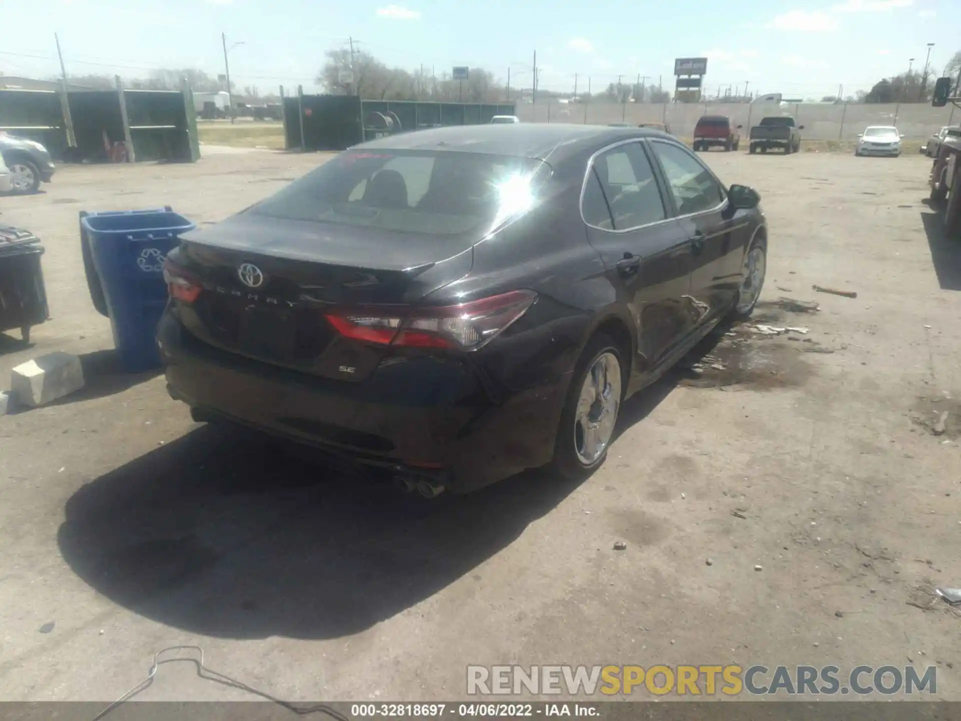 4 Photograph of a damaged car 4T1G11AK6MU410734 TOYOTA CAMRY 2021