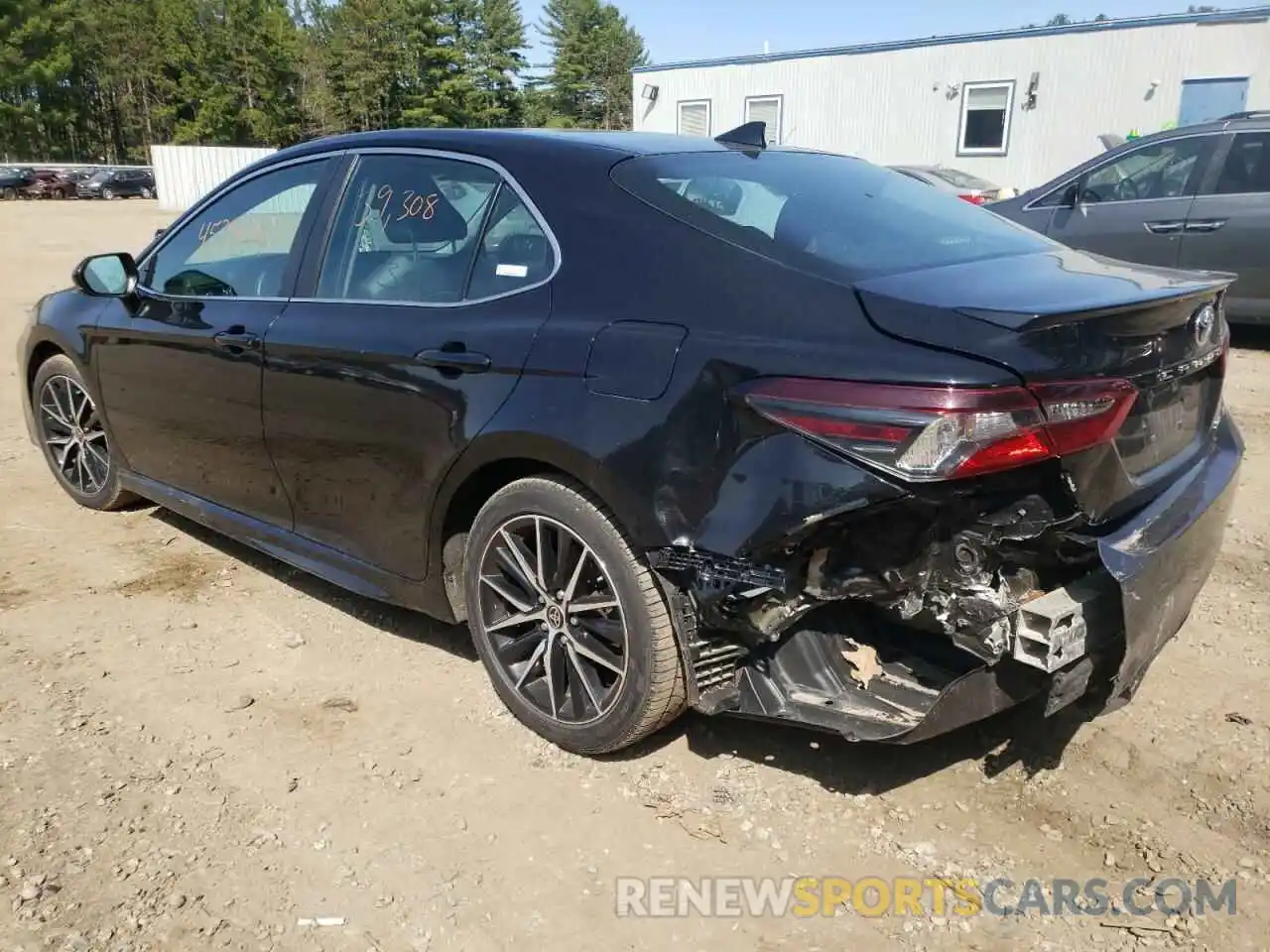 3 Photograph of a damaged car 4T1G11AK6MU415206 TOYOTA CAMRY 2021