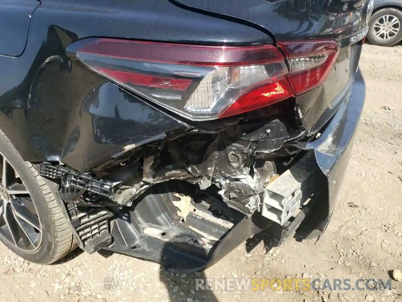 9 Photograph of a damaged car 4T1G11AK6MU415206 TOYOTA CAMRY 2021