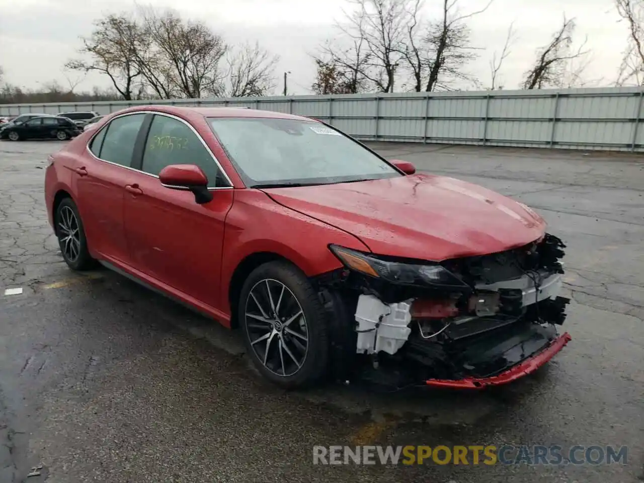 1 Photograph of a damaged car 4T1G11AK6MU419563 TOYOTA CAMRY 2021