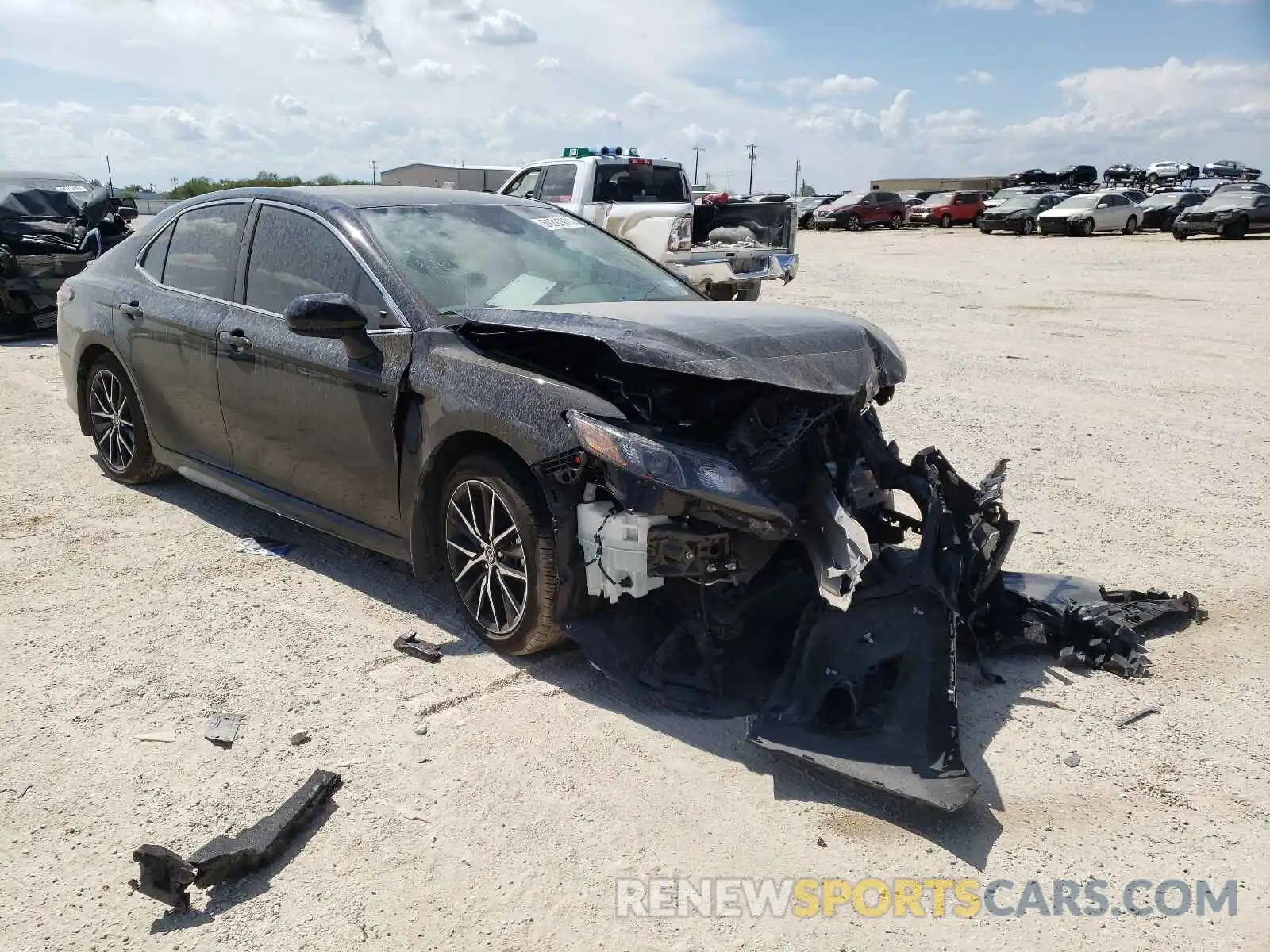 1 Photograph of a damaged car 4T1G11AK6MU421345 TOYOTA CAMRY 2021