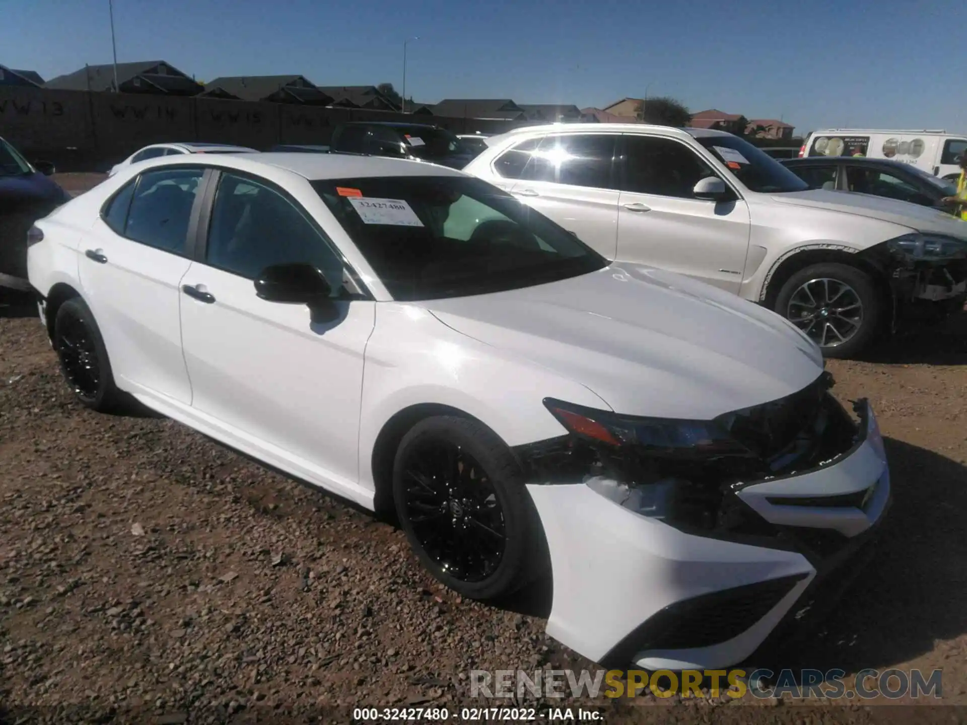 1 Photograph of a damaged car 4T1G11AK6MU421734 TOYOTA CAMRY 2021