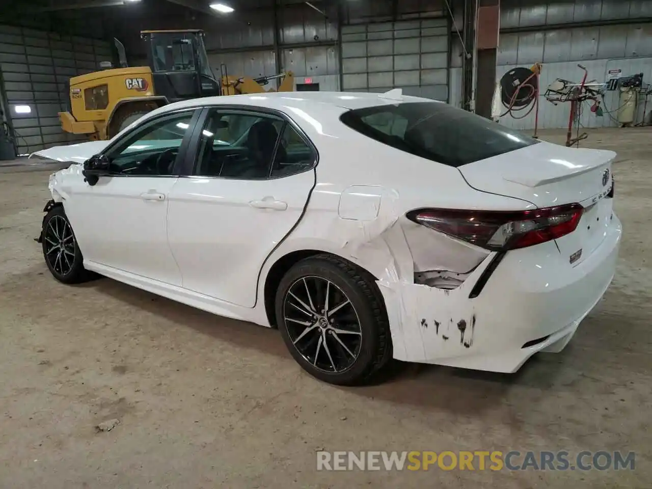 2 Photograph of a damaged car 4T1G11AK6MU424150 TOYOTA CAMRY 2021