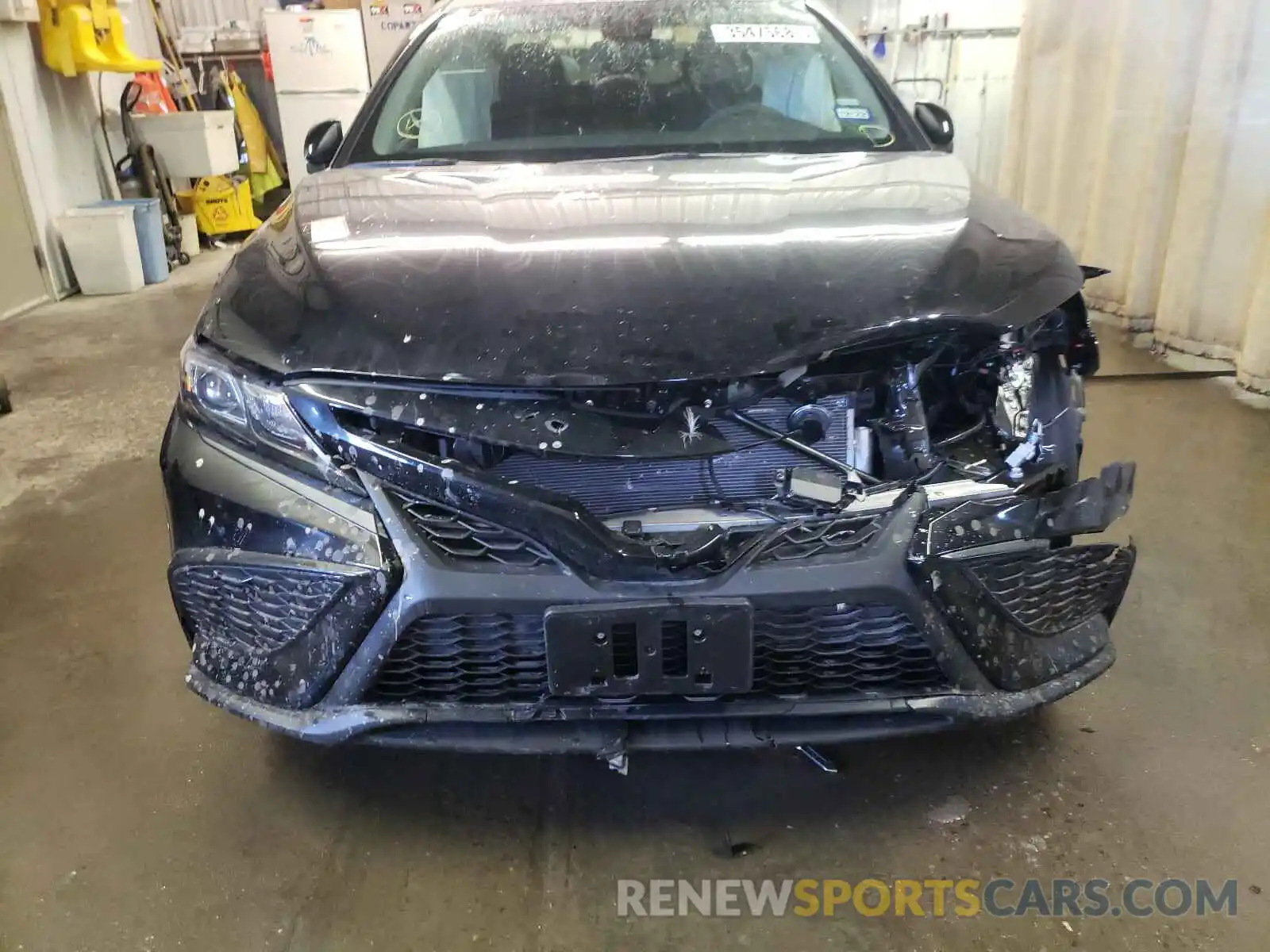 9 Photograph of a damaged car 4T1G11AK6MU425301 TOYOTA CAMRY 2021