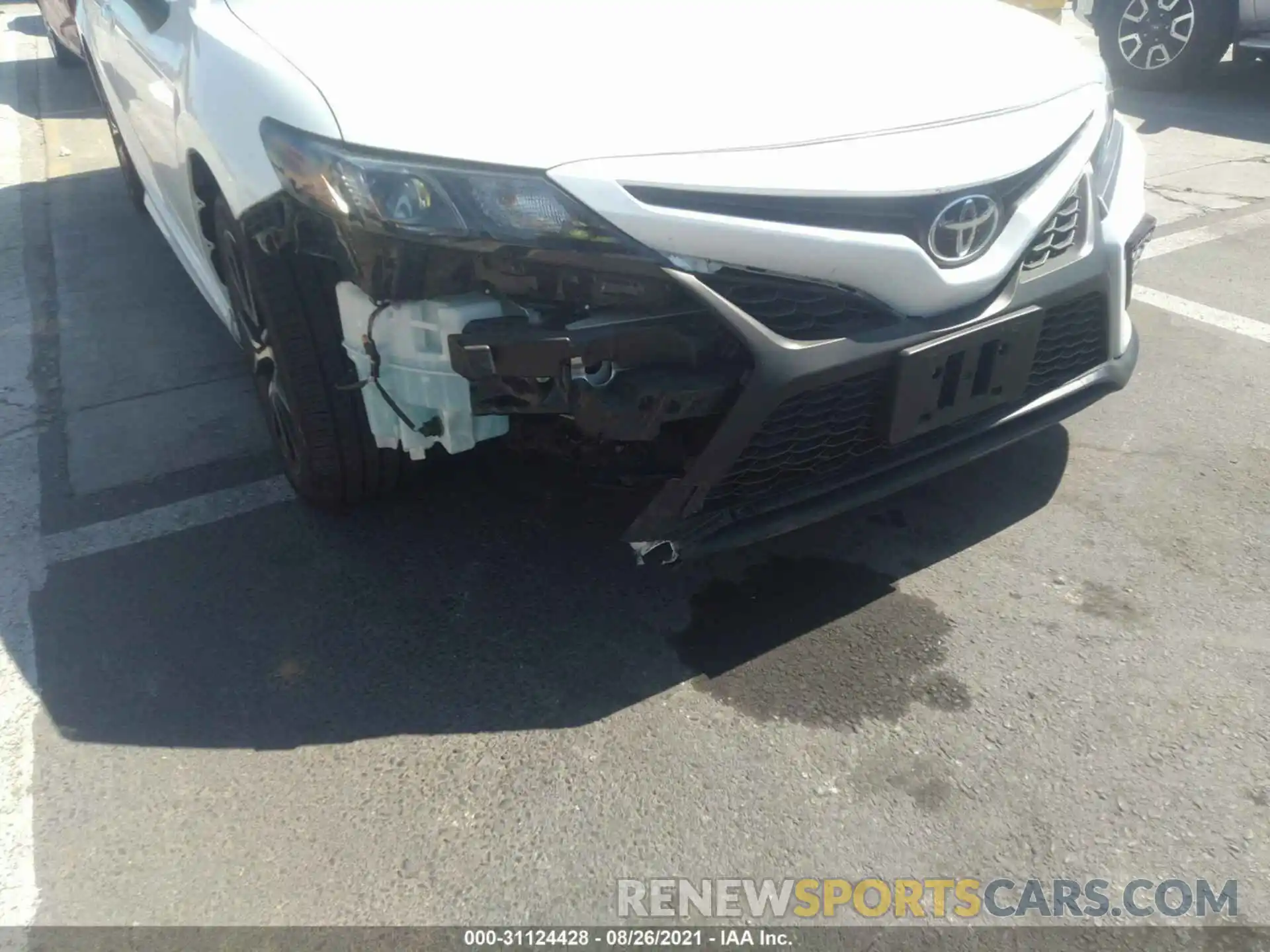 6 Photograph of a damaged car 4T1G11AK6MU430739 TOYOTA CAMRY 2021