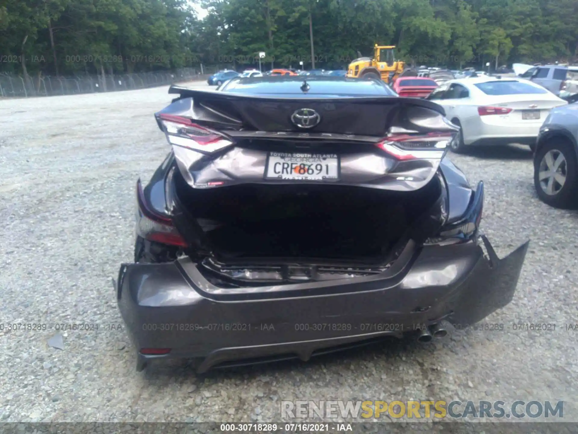 6 Photograph of a damaged car 4T1G11AK6MU431888 TOYOTA CAMRY 2021