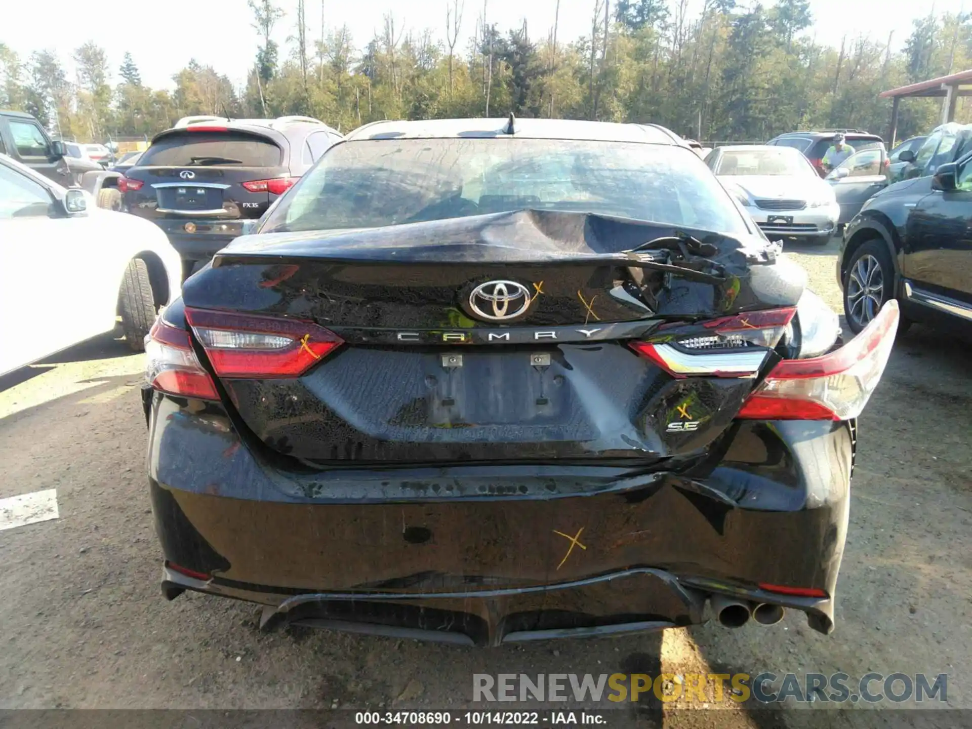 6 Photograph of a damaged car 4T1G11AK6MU432541 TOYOTA CAMRY 2021