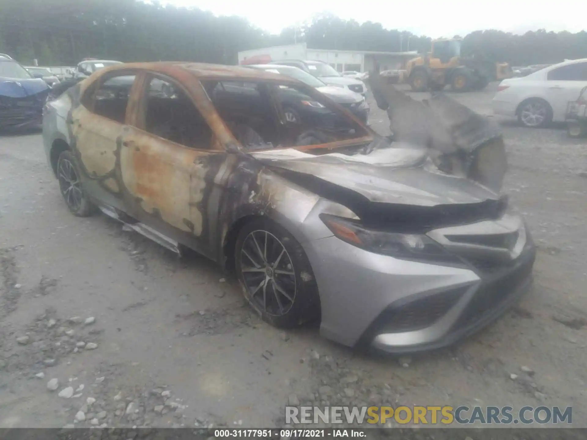 1 Photograph of a damaged car 4T1G11AK6MU435102 TOYOTA CAMRY 2021