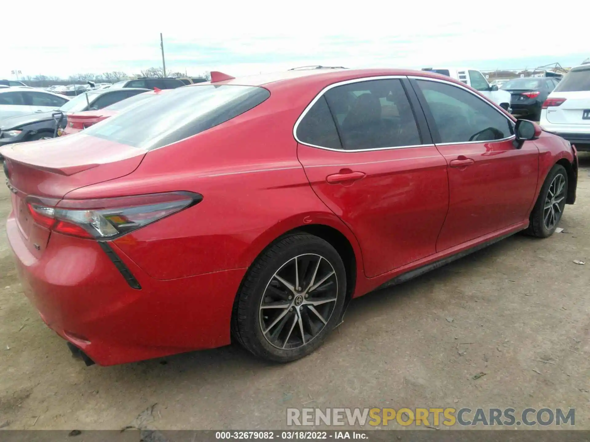 4 Photograph of a damaged car 4T1G11AK6MU439456 TOYOTA CAMRY 2021