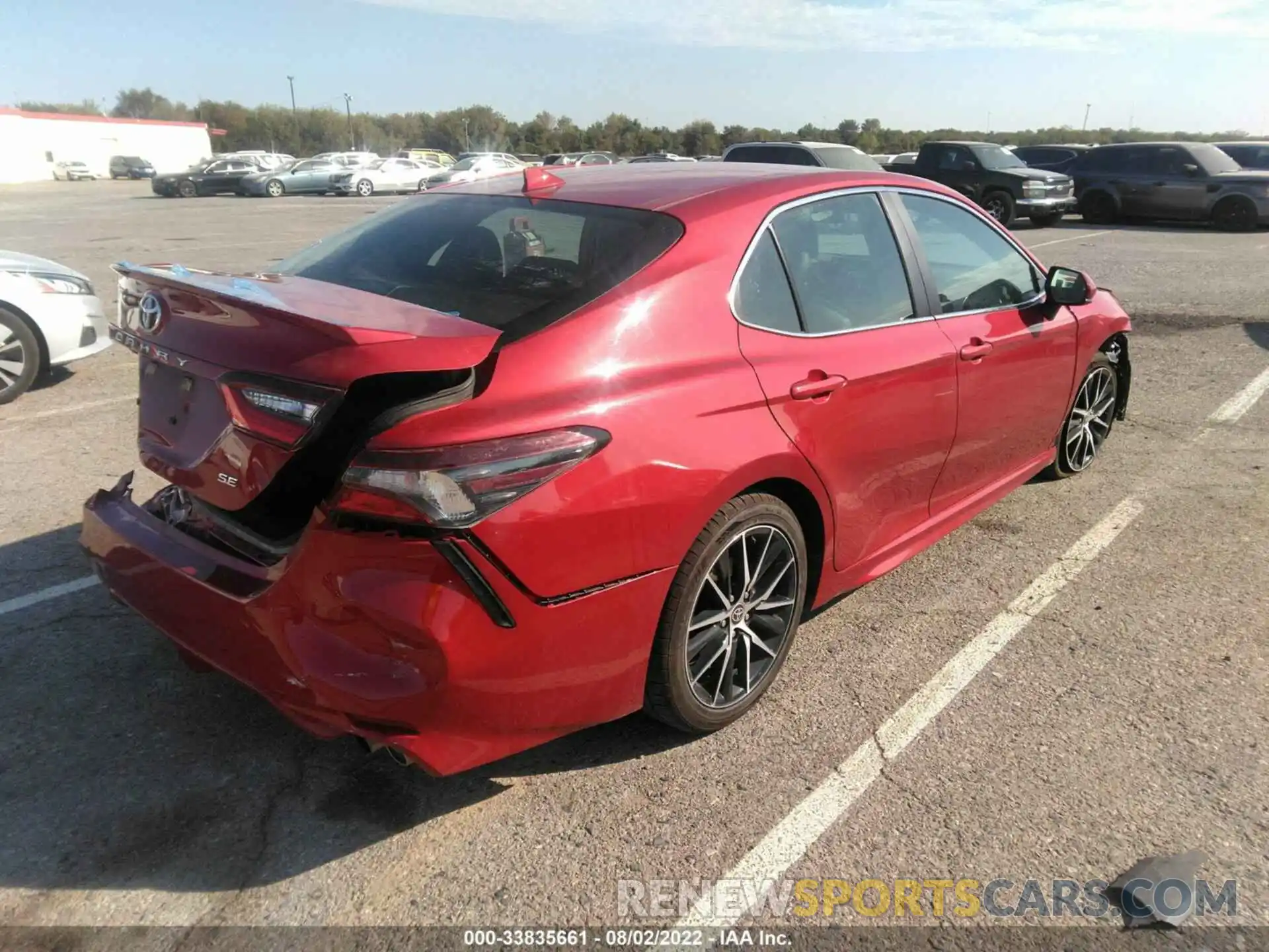 4 Photograph of a damaged car 4T1G11AK6MU442065 TOYOTA CAMRY 2021