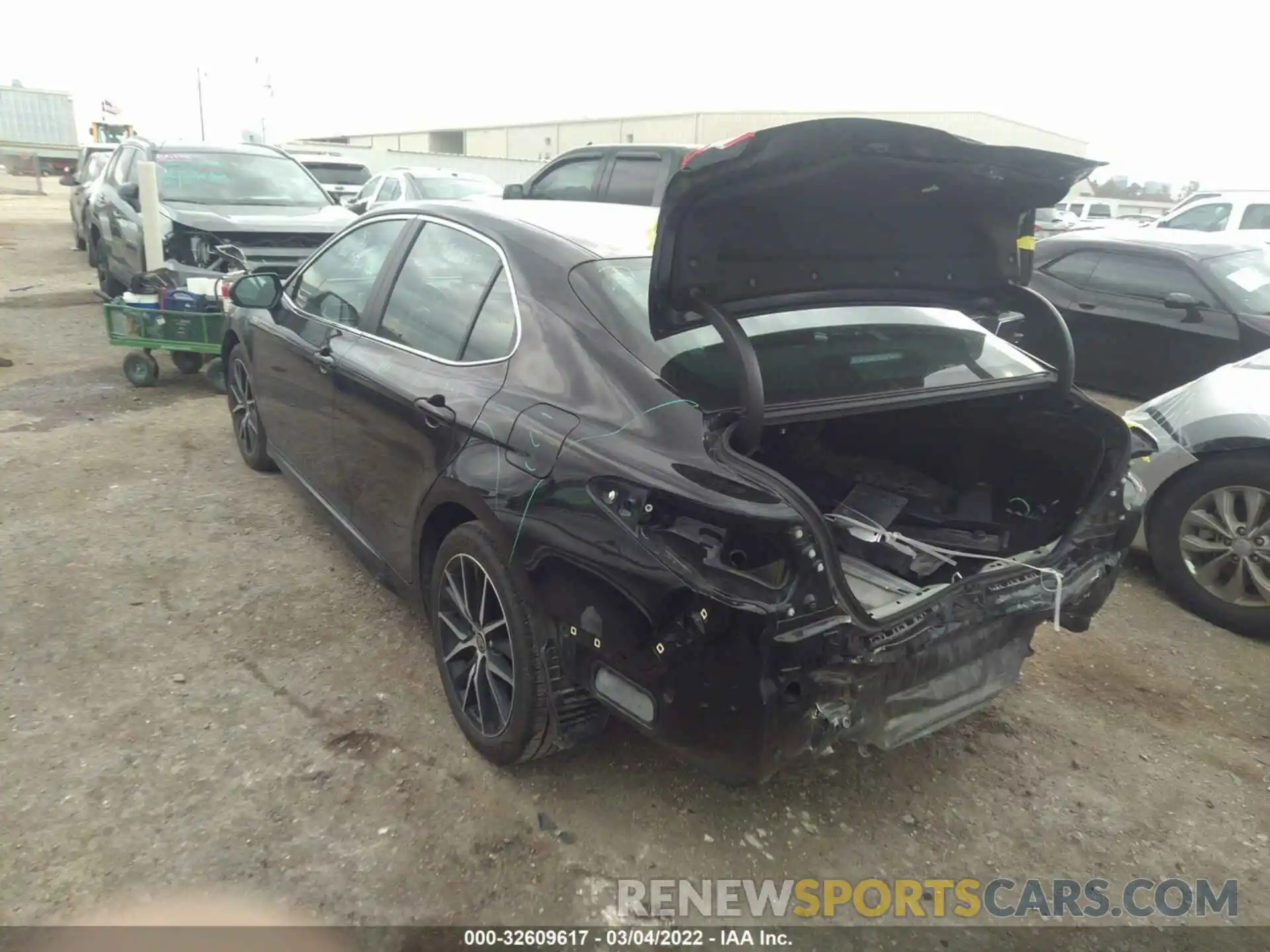 3 Photograph of a damaged car 4T1G11AK6MU453762 TOYOTA CAMRY 2021