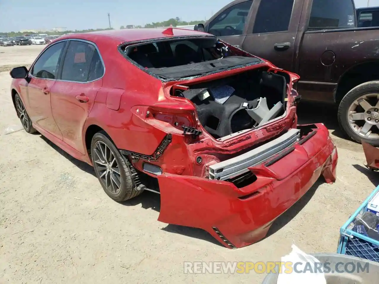 3 Photograph of a damaged car 4T1G11AK6MU461229 TOYOTA CAMRY 2021