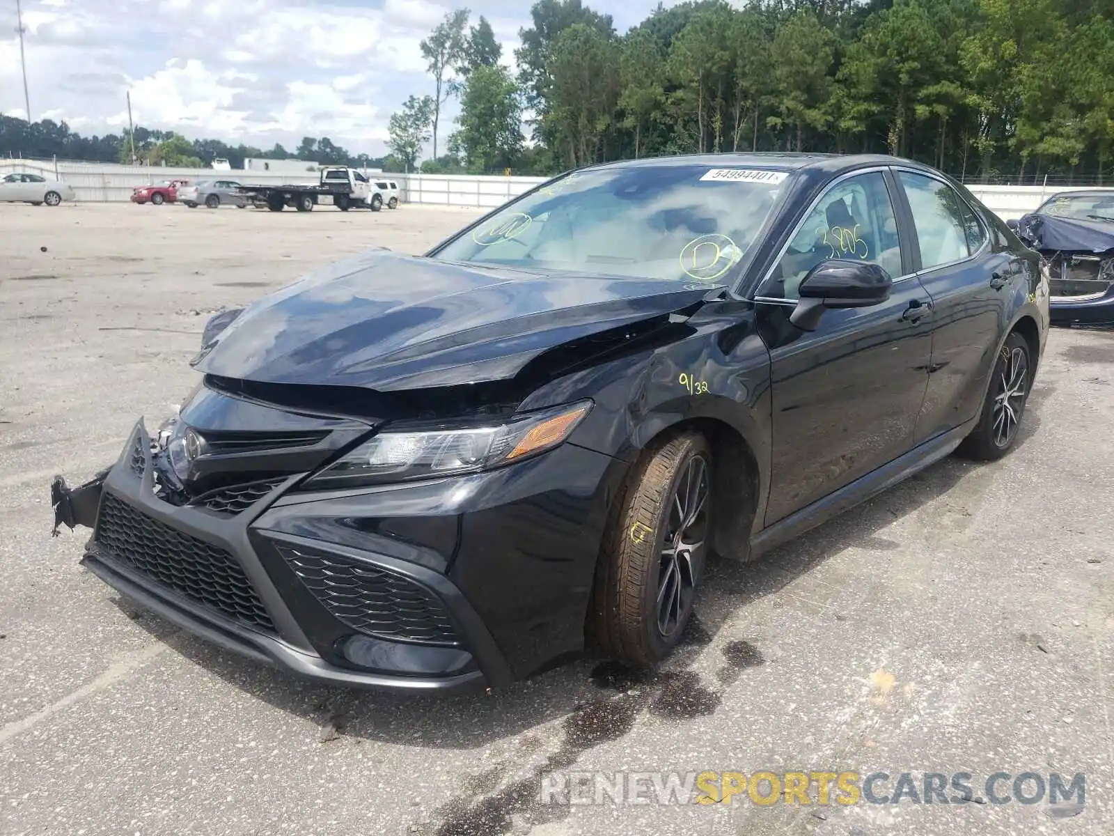 2 Photograph of a damaged car 4T1G11AK6MU462574 TOYOTA CAMRY 2021