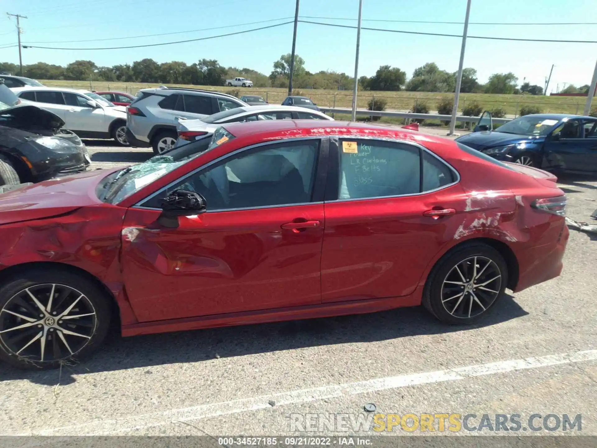 12 Photograph of a damaged car 4T1G11AK6MU479391 TOYOTA CAMRY 2021