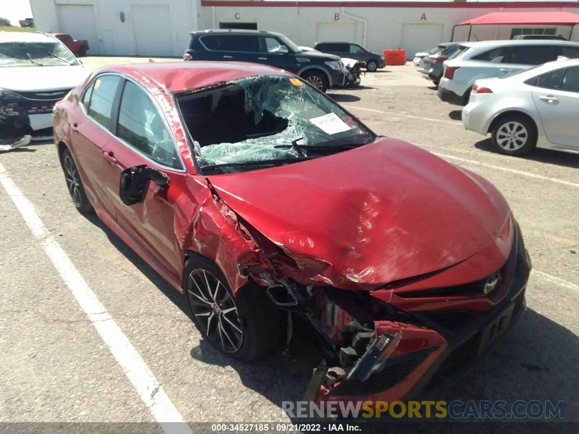 6 Photograph of a damaged car 4T1G11AK6MU479391 TOYOTA CAMRY 2021