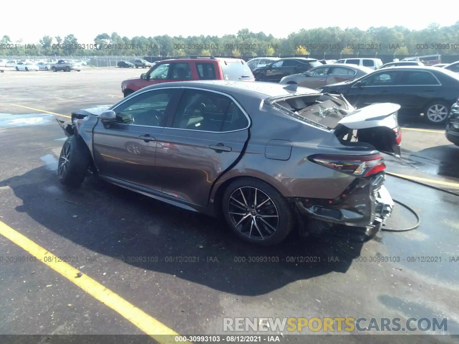 3 Photograph of a damaged car 4T1G11AK6MU479407 TOYOTA CAMRY 2021