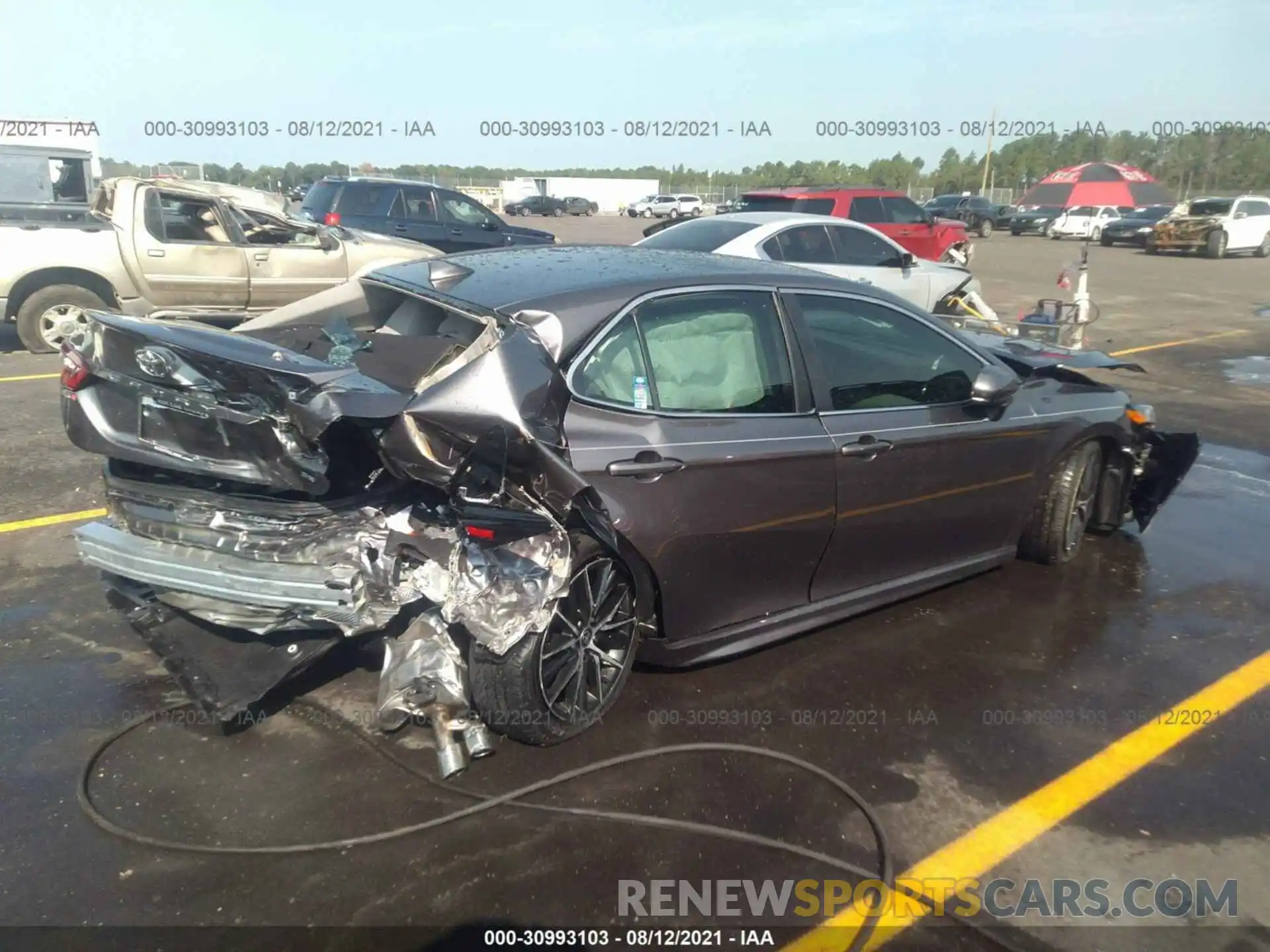 4 Photograph of a damaged car 4T1G11AK6MU479407 TOYOTA CAMRY 2021