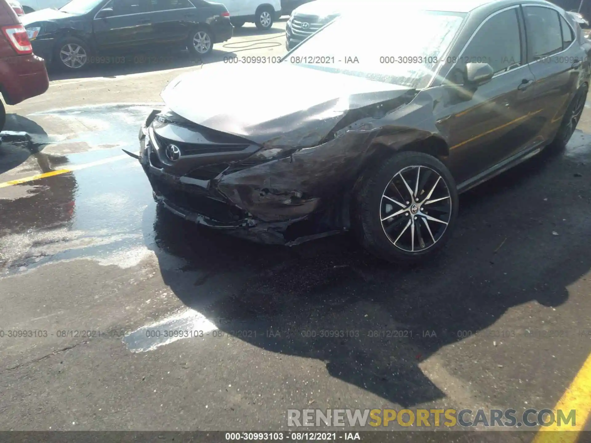 6 Photograph of a damaged car 4T1G11AK6MU479407 TOYOTA CAMRY 2021