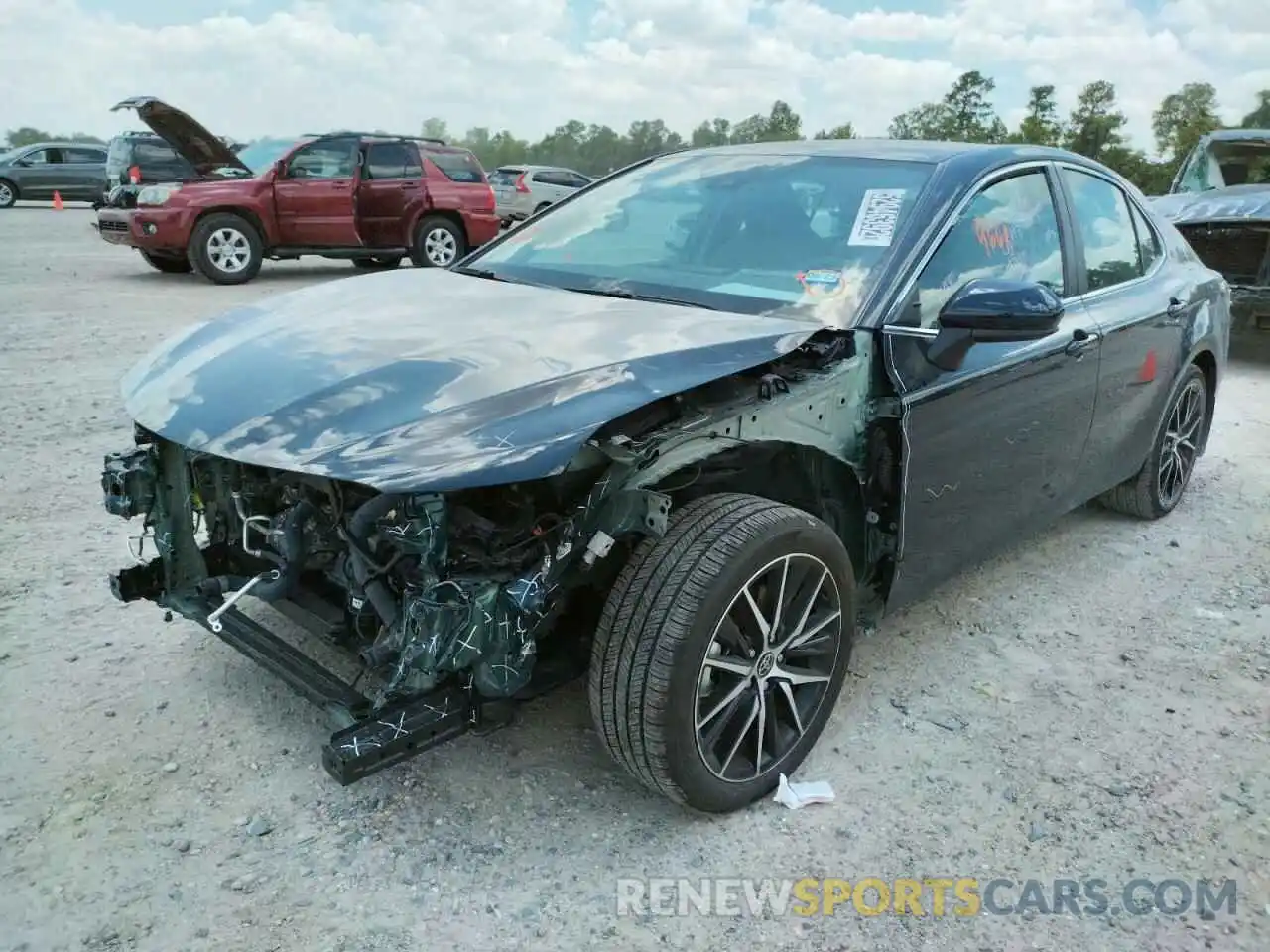 2 Photograph of a damaged car 4T1G11AK6MU485501 TOYOTA CAMRY 2021