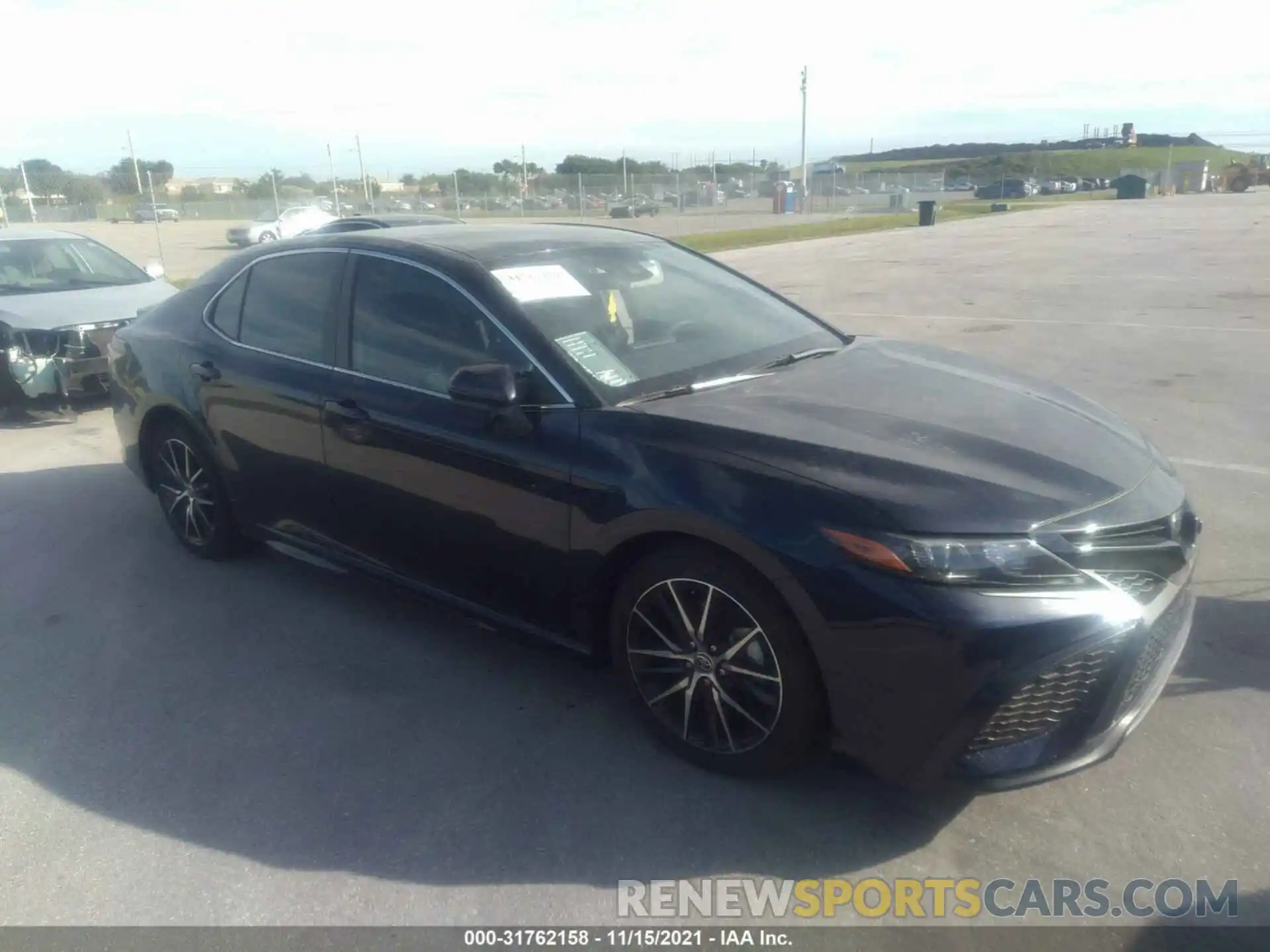 1 Photograph of a damaged car 4T1G11AK6MU487345 TOYOTA CAMRY 2021