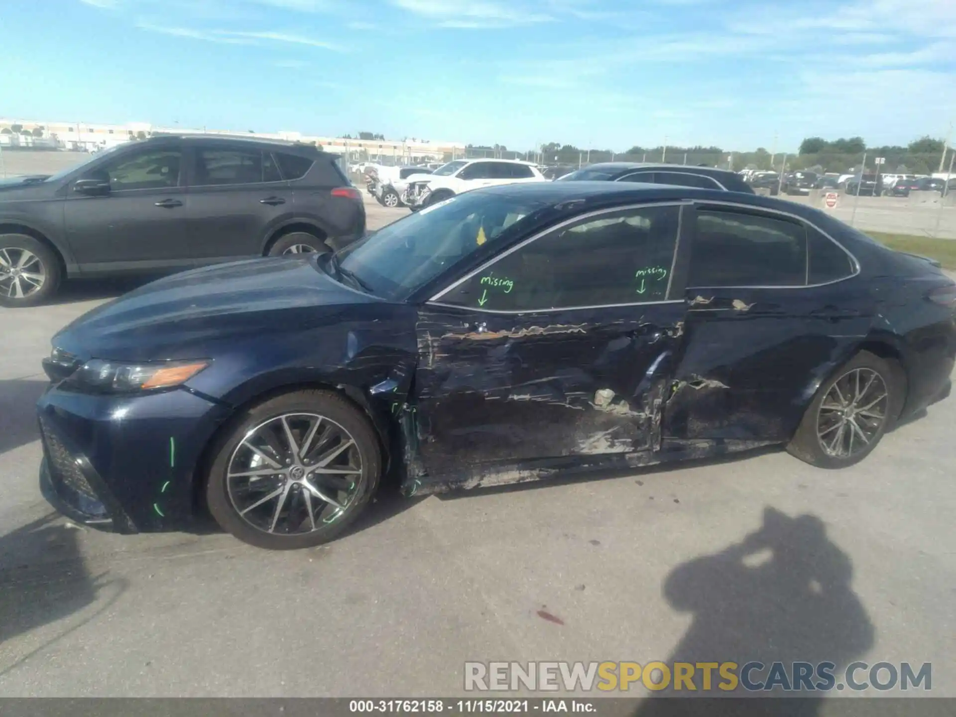 6 Photograph of a damaged car 4T1G11AK6MU487345 TOYOTA CAMRY 2021