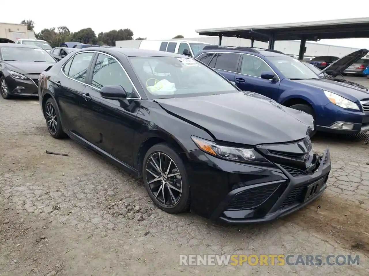 1 Photograph of a damaged car 4T1G11AK6MU490102 TOYOTA CAMRY 2021