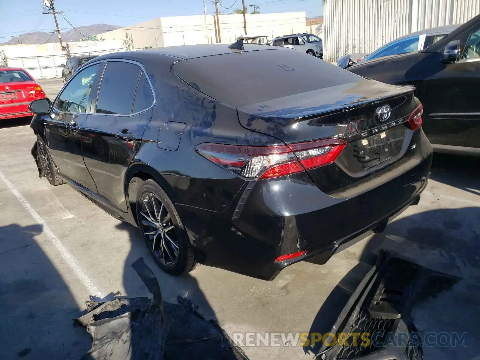 3 Photograph of a damaged car 4T1G11AK6MU516598 TOYOTA CAMRY 2021