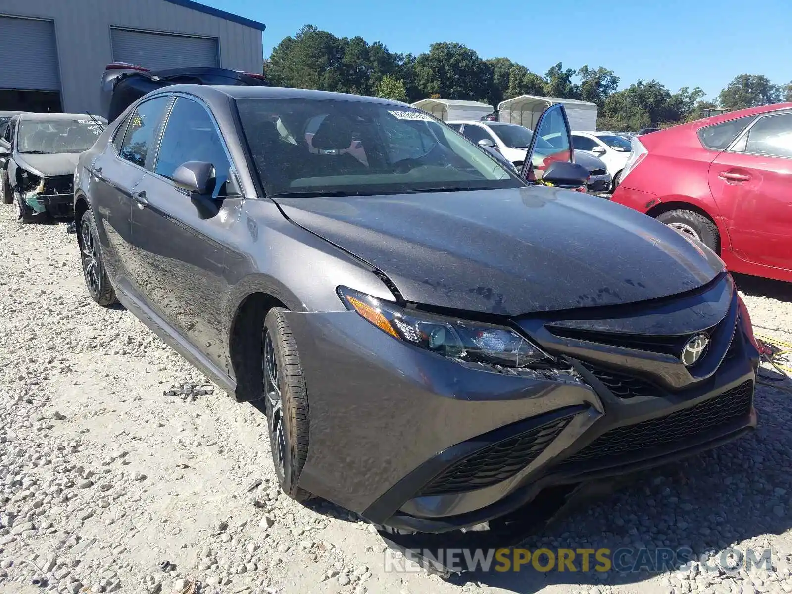 1 Photograph of a damaged car 4T1G11AK6MU517458 TOYOTA CAMRY 2021