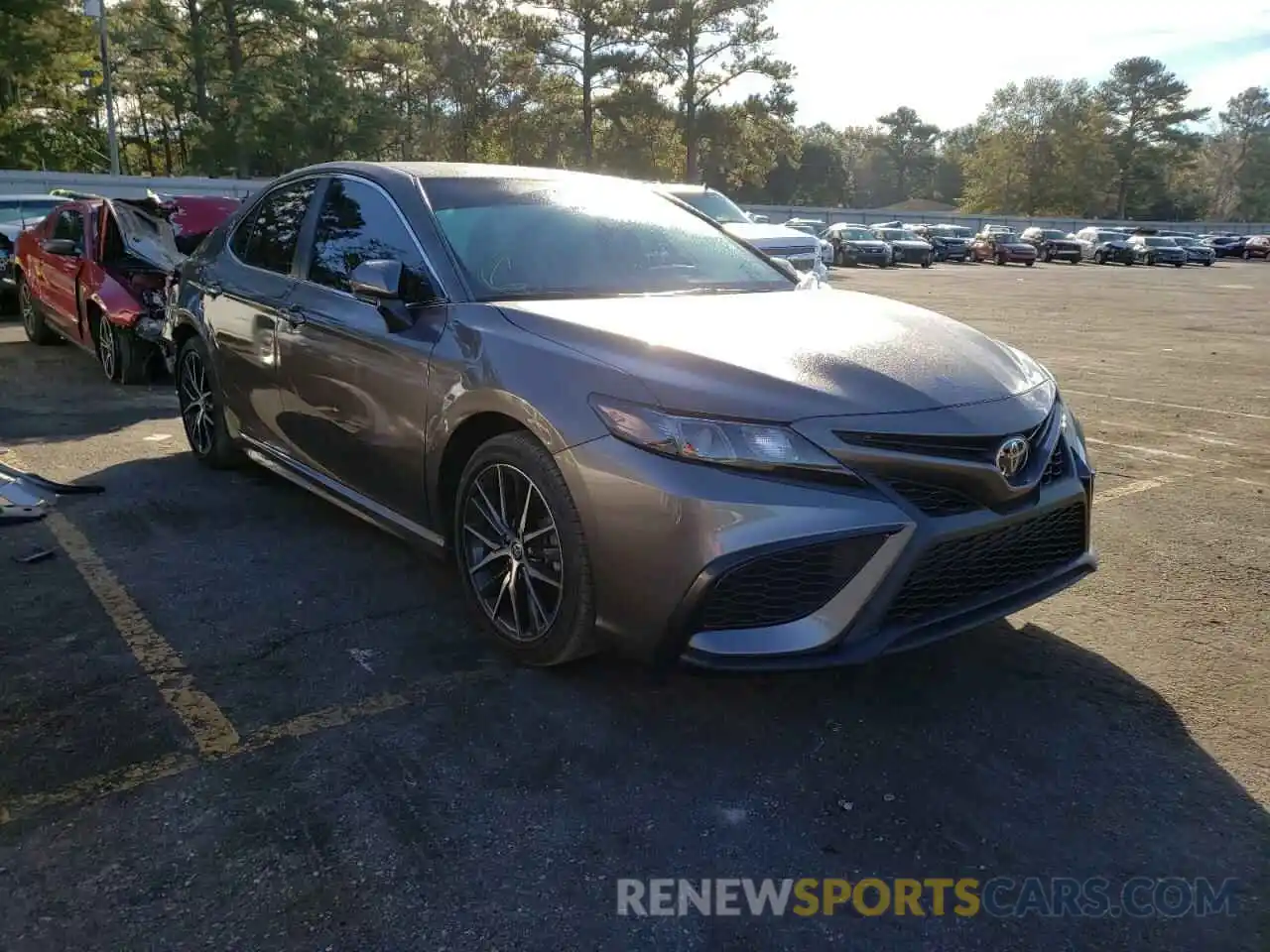 1 Photograph of a damaged car 4T1G11AK6MU518366 TOYOTA CAMRY 2021