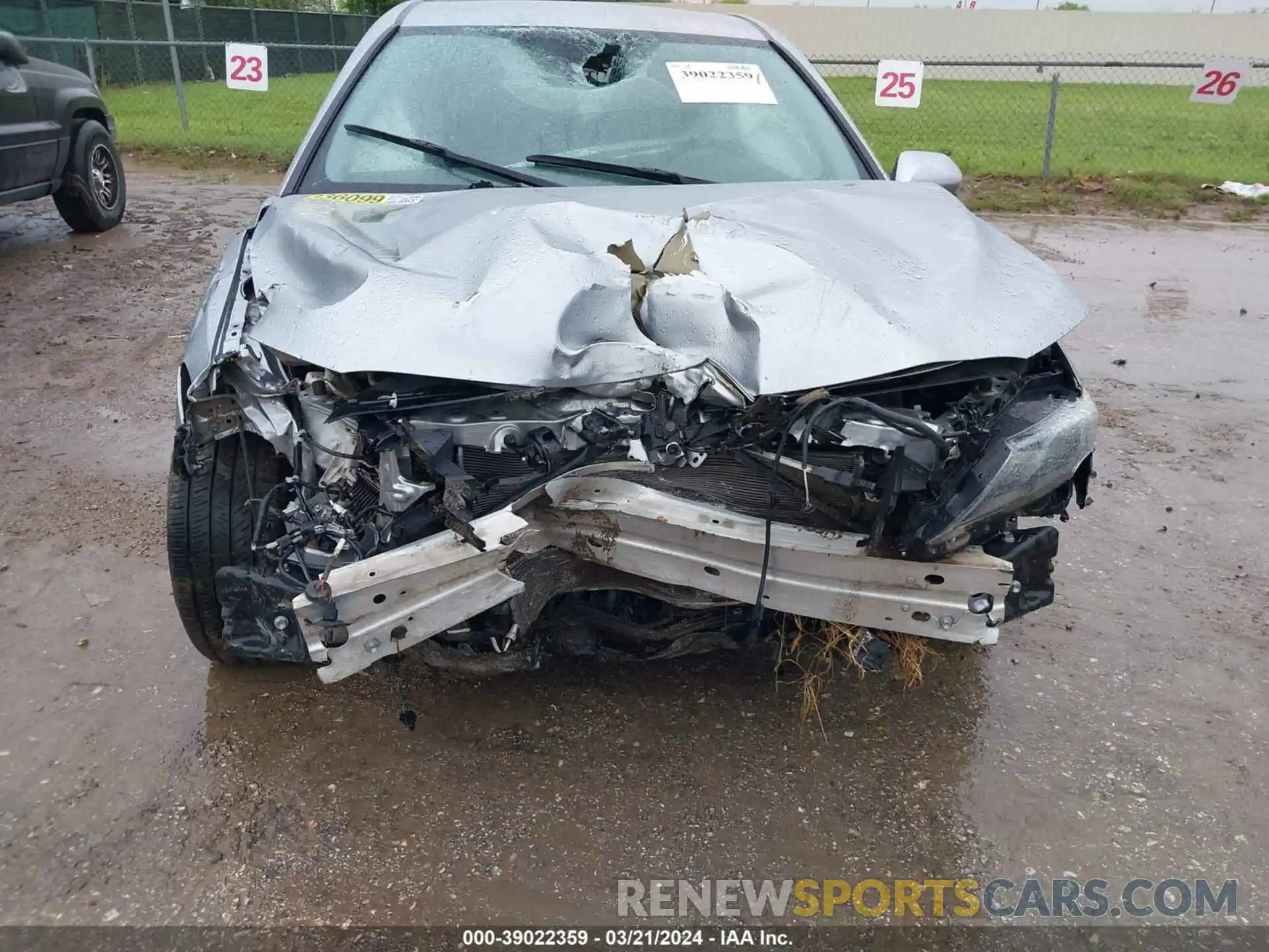 6 Photograph of a damaged car 4T1G11AK6MU522319 TOYOTA CAMRY 2021