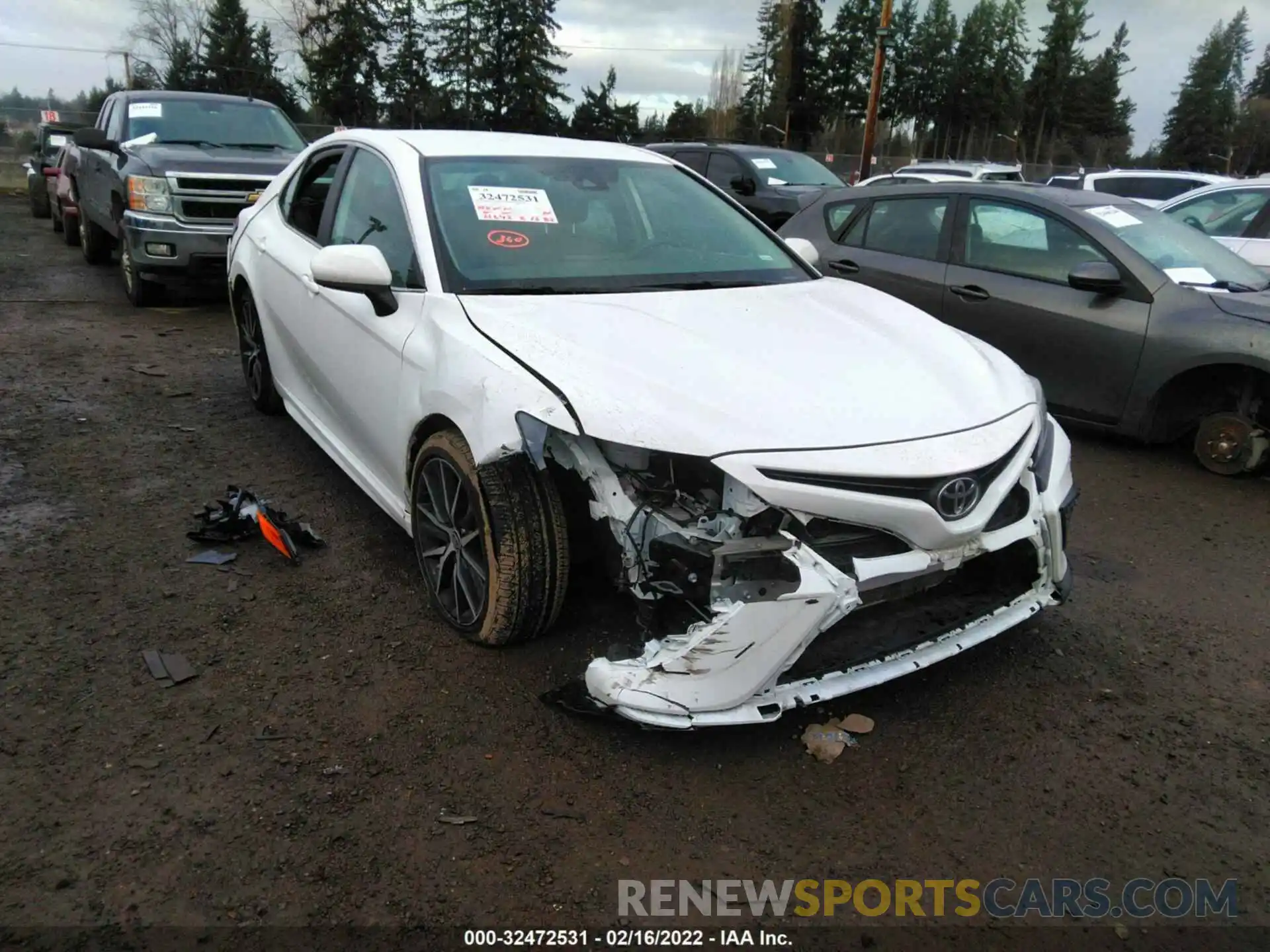 1 Photograph of a damaged car 4T1G11AK6MU524331 TOYOTA CAMRY 2021