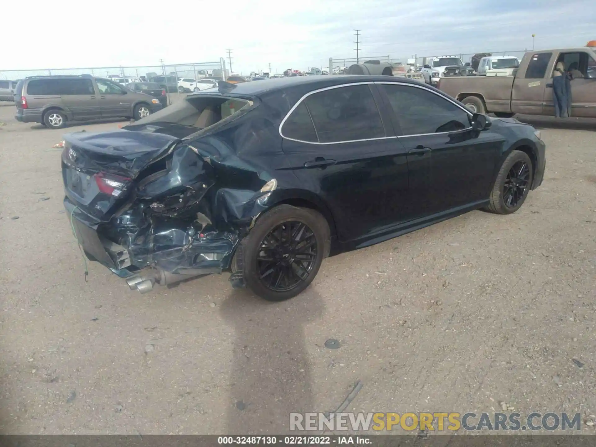 4 Photograph of a damaged car 4T1G11AK6MU536298 TOYOTA CAMRY 2021