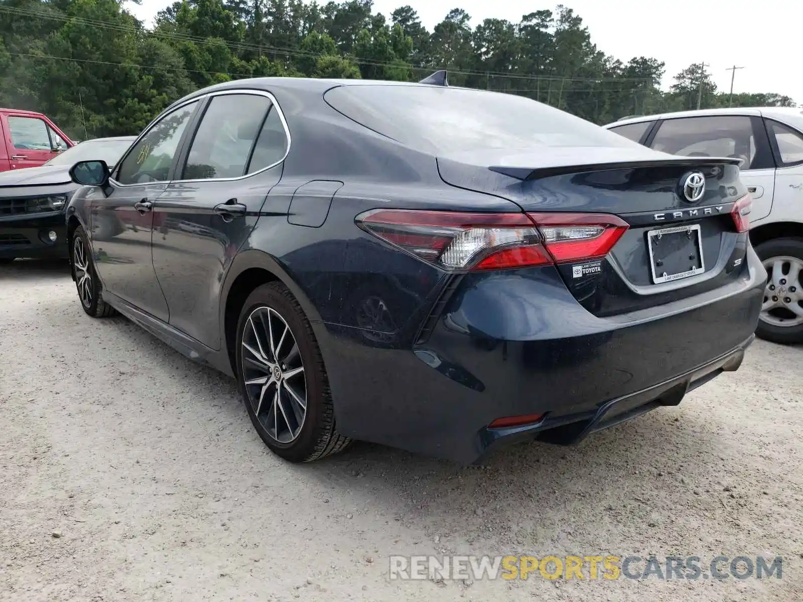 3 Photograph of a damaged car 4T1G11AK6MU540500 TOYOTA CAMRY 2021