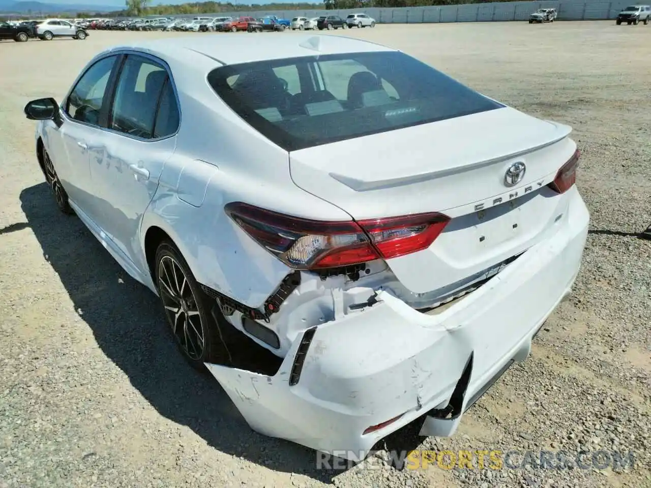 3 Photograph of a damaged car 4T1G11AK6MU548452 TOYOTA CAMRY 2021