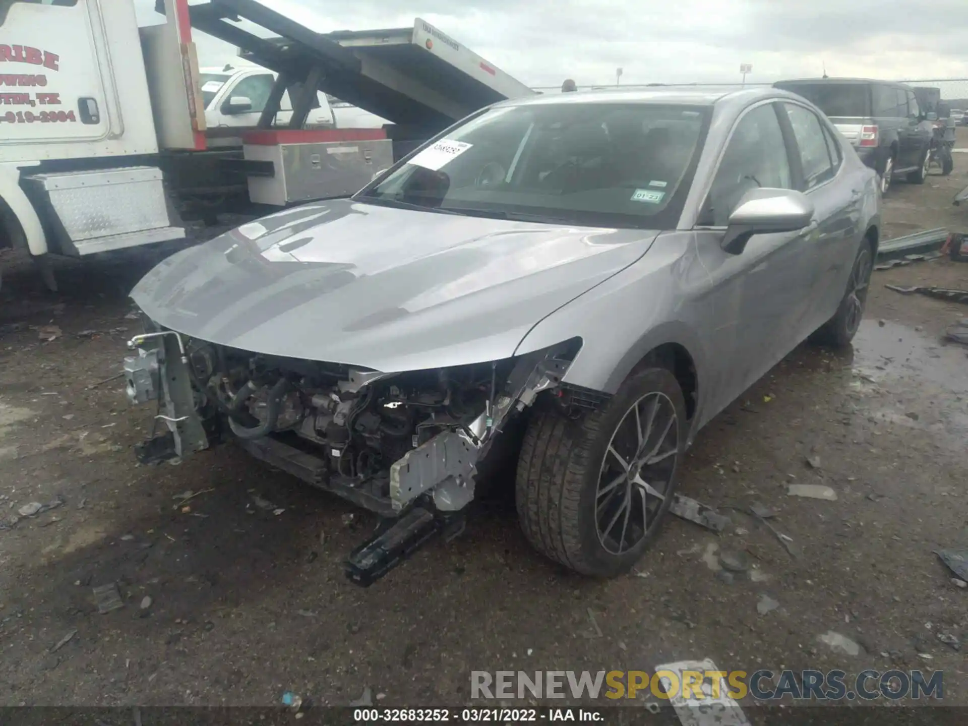 2 Photograph of a damaged car 4T1G11AK6MU550251 TOYOTA CAMRY 2021