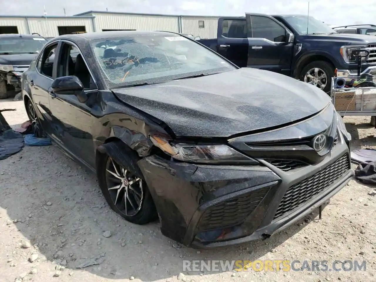 1 Photograph of a damaged car 4T1G11AK6MU564084 TOYOTA CAMRY 2021