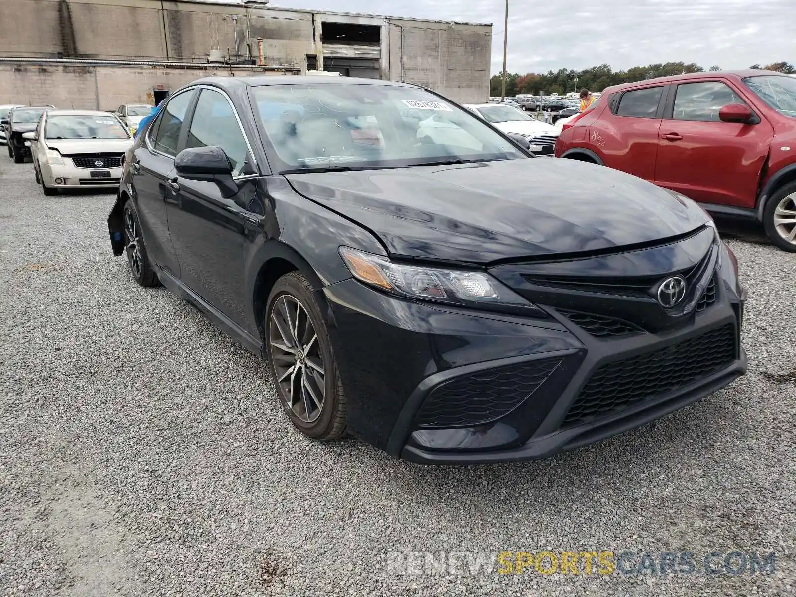 1 Photograph of a damaged car 4T1G11AK6MU572072 TOYOTA CAMRY 2021