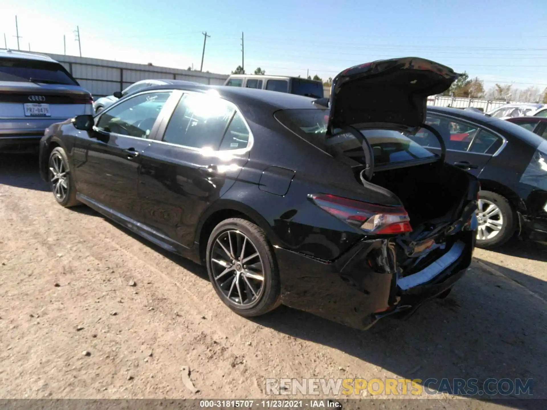 3 Photograph of a damaged car 4T1G11AK6MU573464 TOYOTA CAMRY 2021