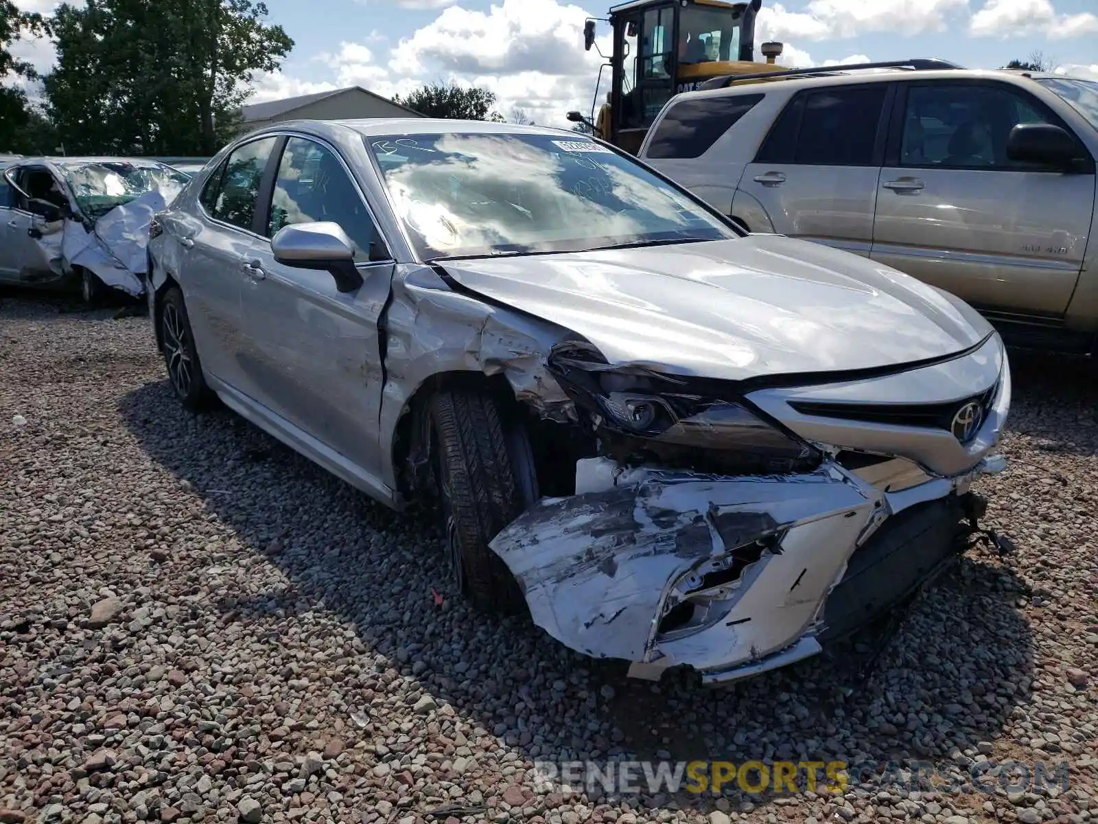 1 Photograph of a damaged car 4T1G11AK6MU573609 TOYOTA CAMRY 2021