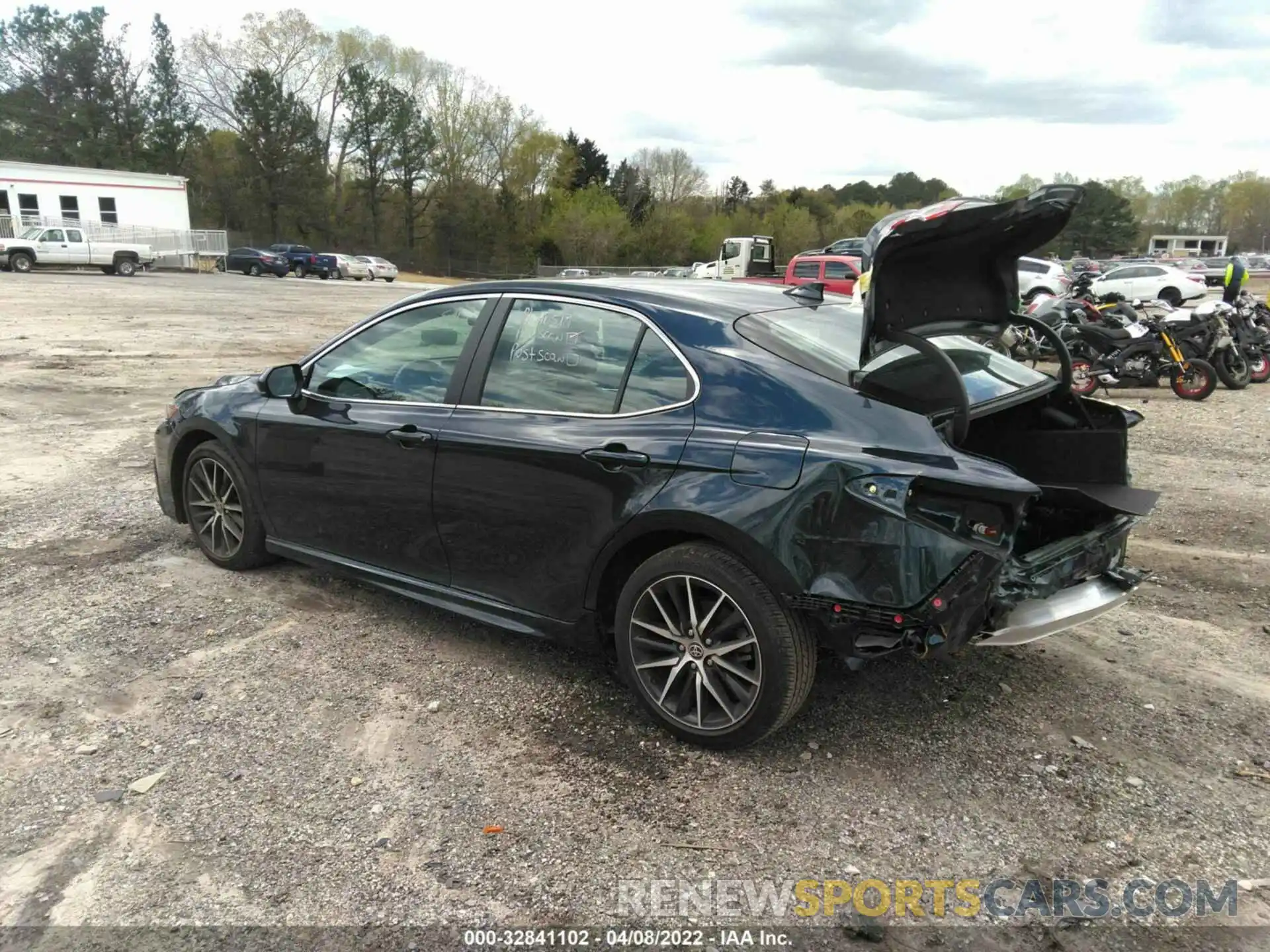 3 Photograph of a damaged car 4T1G11AK6MU573884 TOYOTA CAMRY 2021