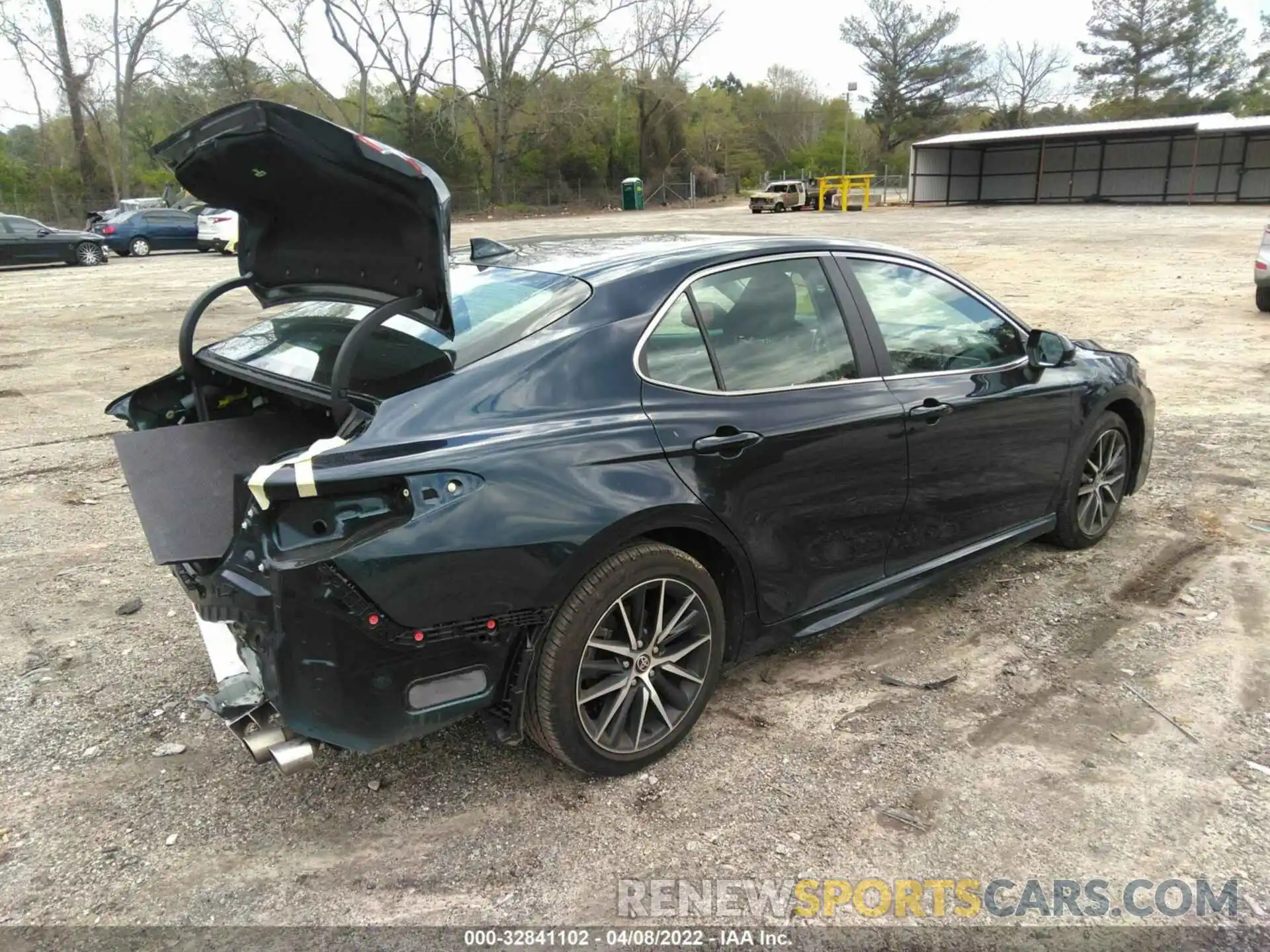 4 Photograph of a damaged car 4T1G11AK6MU573884 TOYOTA CAMRY 2021