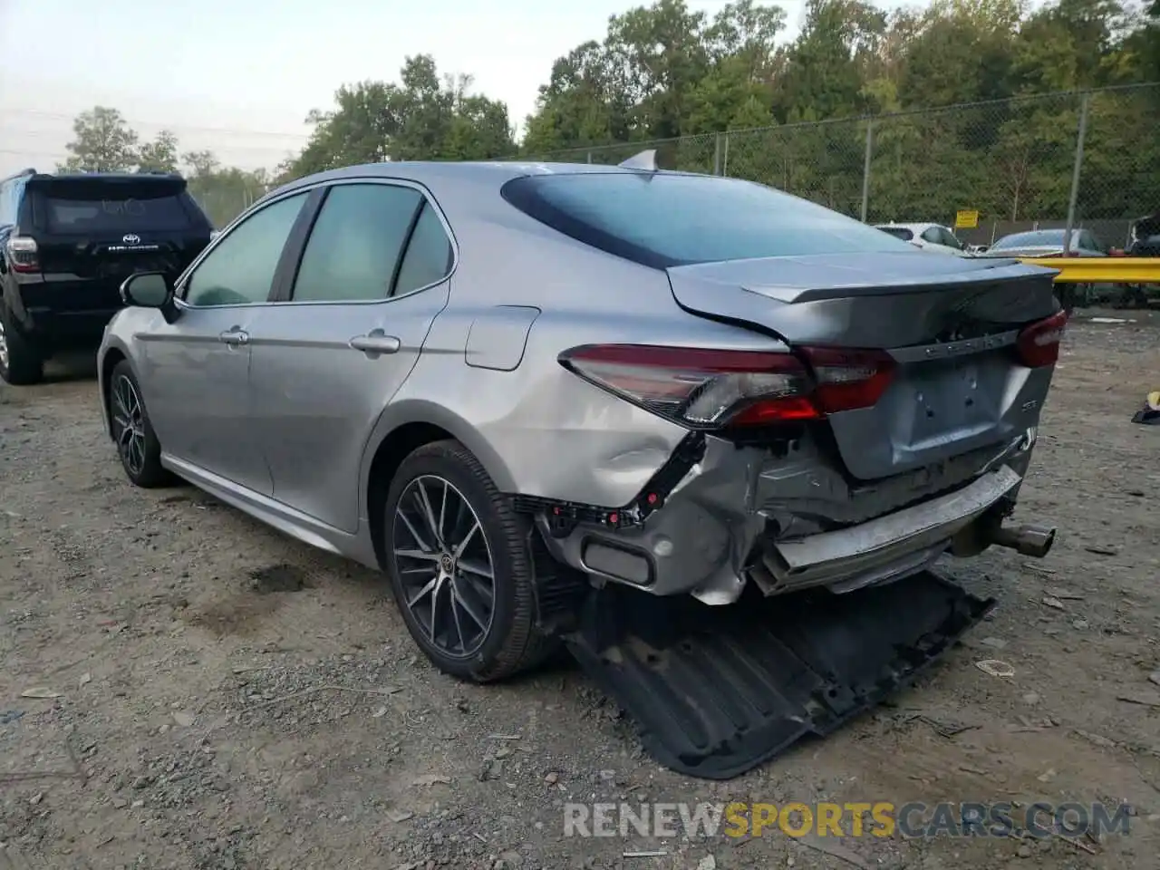 3 Photograph of a damaged car 4T1G11AK6MU575103 TOYOTA CAMRY 2021